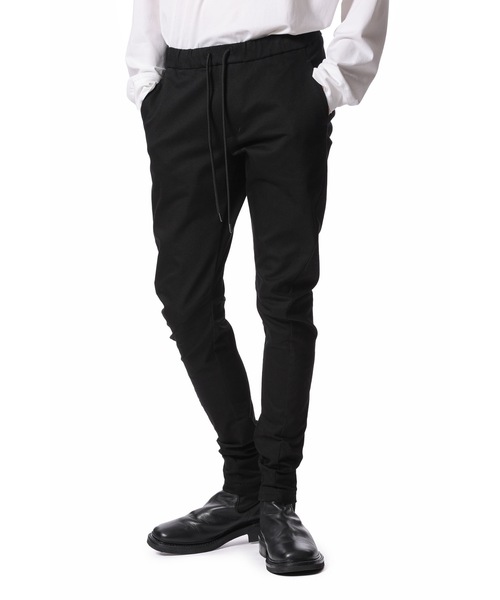 ATTACHMENT（アタッチメント）の「ラバーストレッチツイル スリーディメンショナルパンツ / RUBBER STRETCH TWILL THREE DIMENSIONAL PANTS（その他パンツ・メンズ・ブラック/ダークグレー・2/1/4/3）」の5枚目の写真