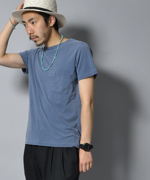 REMI RELIEF（レミレリーフ）の「REMI RELIEF × AMERICAN RAG CIE 別注 ヴィンテージ加工Tシャツ/108-RRE-RN15173229RC（Tシャツ/カットソー・メンズ・オフホワイト/ネイビー/バーガンディー/ブラック/ピンク/グリーン系その他/マスタード/パープル・SMALL/LARGE/MEDIUM/XX-LARGE/S/M/L）」の4枚目の写真