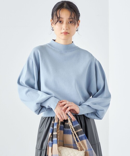 セール】* 〈手洗い可能〉バック パール モチーフ ボタン ハイネック