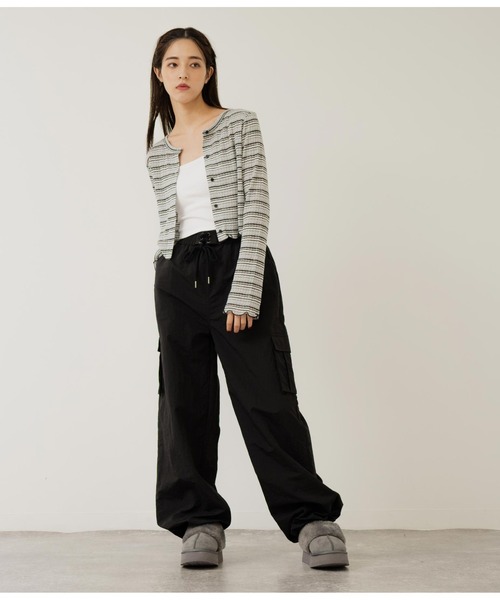 ANAP(アナップ)の「前後2WAYマルチボーダーニットソー長袖(ニット/セーター・レディース・ブラック×ホワイト/ブラック×ブルー/マルチ・FREE)」の13枚目の写真