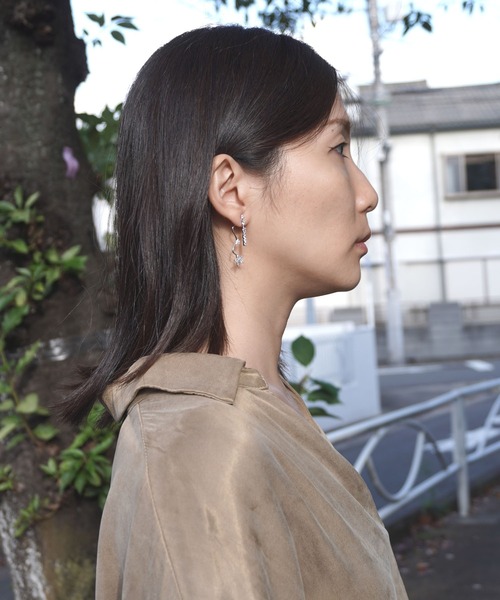 misto accessories（ミストアクセサリーズ）の「エレガントフラワーピアス（ピアス（両耳用）・レディース・ピンクゴールド/シルバー・FREE）」の6枚目の写真
