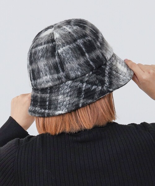 BEAMS HEART(ビームスハート)の「BEAMS HEART / シャギーチェック ハット(ハット・レディース・ホワイト系その他5/グリーン/ブラック・ONE SIZE)」の1枚目の写真