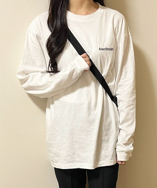 cuorequal(クオレコール)の「胸元英字ロゴロンT(Tシャツ/カットソー・レディース・B/A・LARGE/MEDIUM)」の3枚目の写真