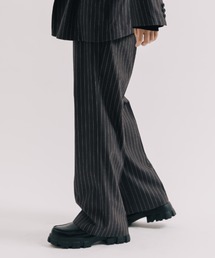 ストライプストレートパンツ