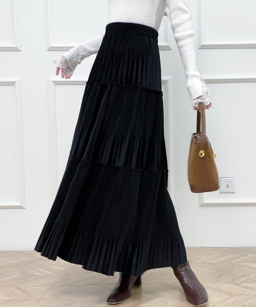 Diosfront（ディオスフロント）の「ソフトプリーツティアードロングスカート（スカート・レディース・ブラック/ベージュ/モカ・FREE）」の2枚目の写真