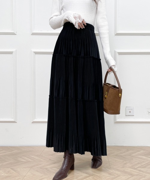 Diosfront（ディオスフロント）の「ソフトプリーツティアードロングスカート（スカート・レディース・ブラック/ベージュ/モカ・FREE）」の17枚目の写真