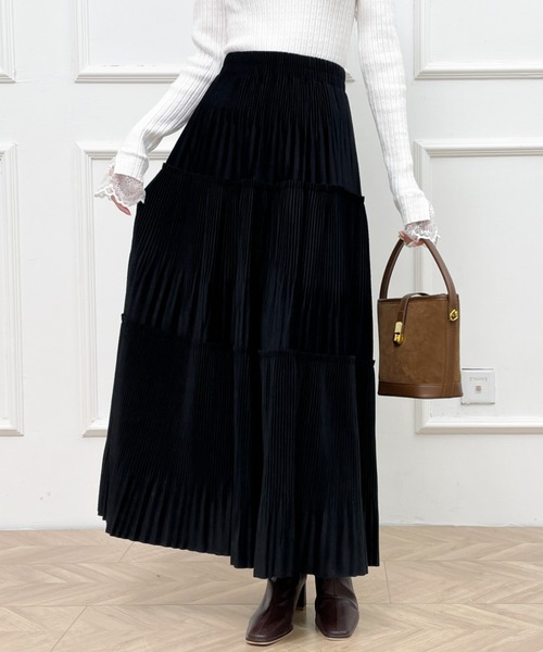 Diosfront（ディオスフロント）の「ソフトプリーツティアードロングスカート（スカート・レディース・ブラック/ベージュ/モカ・FREE）」の19枚目の写真