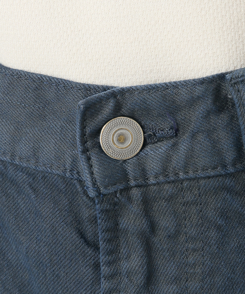 EDIFICE LA BOUCLE（エディフィスラブークル）の「【LA BOUCLE / ラブークル】5ポケット デニム (ブリーチ&ダイ)（デニムパンツ・メンズ・ネイビー・1/2）」の19枚目の写真