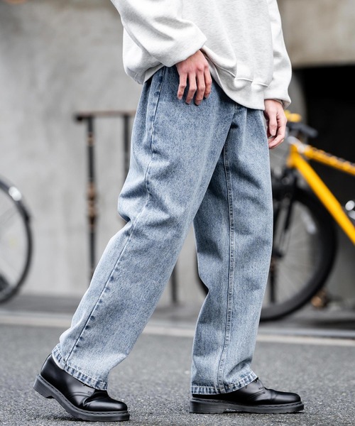 Rocky Monroe(ロッキーモンロー)の「ルーズシルエットワイドデニムパンツ(デニムパンツ・メンズ・オフホワイト/ワンウォッシュ/ライトブラック/ケミカルウォッシュ/ブラック/ダークブラック/ブルー/ブラック系・M/L/XL)」の22枚目の写真