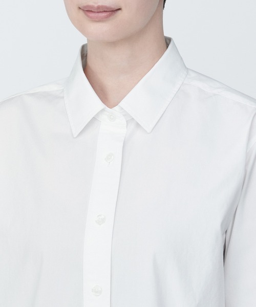 無印良品（ムジルシリョウヒン）の「婦人　洗いざらし　ブロードレギュラーカラー長袖シャツ（シャツ/ブラウス・レディース・ライトイエロー系/ピンク系6/ホワイト/ブルー系5/スモーキーグリーン系2/ネイビー系4・S/L/XS/XL/M）」の14枚目の写真