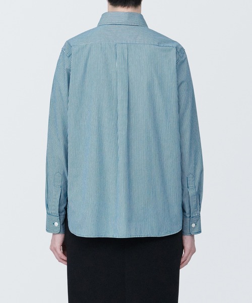 無印良品（ムジルシリョウヒン）の「婦人　洗いざらし　ブロードレギュラーカラー長袖シャツ（シャツ/ブラウス・レディース・ライトイエロー系/ピンク系6/ホワイト/ブルー系5/スモーキーグリーン系2/ネイビー系4・S/L/XS/XL/M）」の21枚目の写真