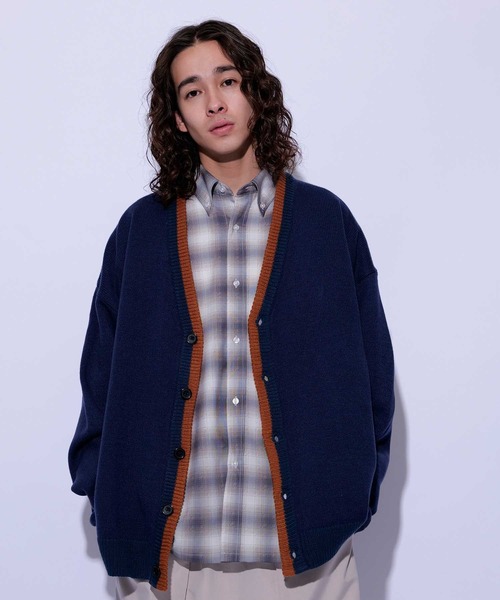 re_k by JUNRED（レクバイジュンレッド）の「re_k by JUNRED / カラースキームラインオーバーカーディガン（カーディガン/ボレロ・メンズ・ライトグレー/ネイビー/ベージュ系その他・M/S/L）」の11枚目の写真