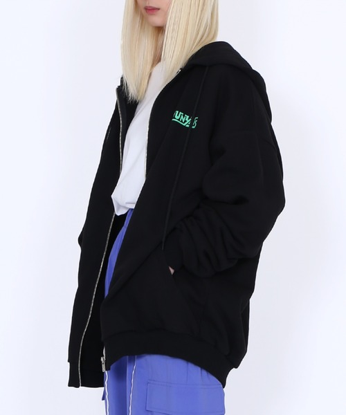 PUNYUS（プニュズ）の「ドラゴンビッグジップパーカー（パーカー・レディース・ブラック/レッド/杢グレー・2/4/3）」の13枚目の写真