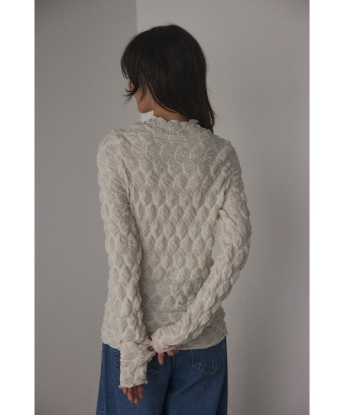 BLACK BY MOUSSY（ブラックバイマウジー）の「shirring design tops(シャーリングデザイントップス)（Tシャツ/カットソー・レディース・オフホワイト/ブラック・FREE）」の8枚目の写真