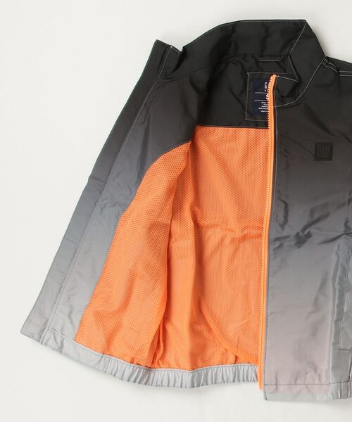 GAP(ギャップ)の「UVカット ウィンドブレーカージャケット (キッズ)(ナイロンジャケット・キッズ・ブルー系その他/ブルー/ブラック/ブラック系その他・120cm/130cm/140cm/150cm/160cm)」の8枚目の写真