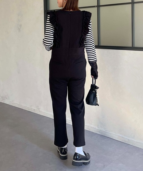 prose verse（プロズヴェール）の「Vネックフリルオールインワン（つなぎ/オールインワン・レディース・ブラック・MEDIUM）」の5枚目の写真