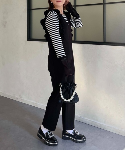 prose verse（プロズヴェール）の「Vネックフリルオールインワン（つなぎ/オールインワン・レディース・ブラック・MEDIUM）」の6枚目の写真