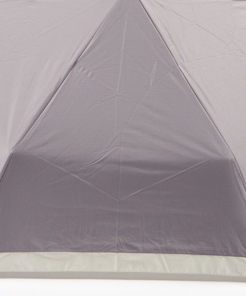 GLOBAL WORK(グローバルワーク)の「エアかる晴雨兼用折り畳み/989653(折りたたみ傘・レディース・ブラック×ブラック/ホワイト×ホワイト/ホワイト×グレー/ブルー系2/ベージュ×ブラック/グレー×ホワイト・ONE SIZE)」の10枚目の写真