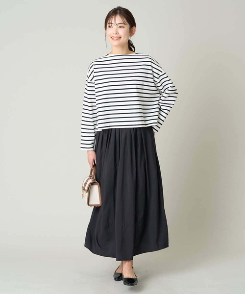 a.v.v（アーヴェヴェ）の「マルチタックフレアスカート（スカート・レディース・ブラック/シルバー/ベージュ・38/40/36/42/34）」の13枚目の写真