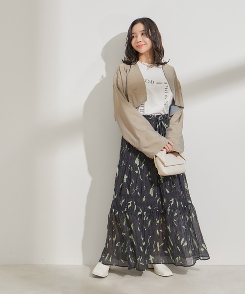 VIS（ビス）の「柄＆無地アソートシャーリングティアードスカート（スカート・レディース・ホワイト系その他/ブラック系その他/オフホワイト/サックスブルー・FREE）」の18枚目の写真