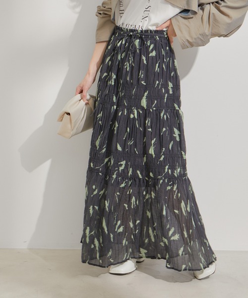 VIS（ビス）の「柄＆無地アソートシャーリングティアードスカート（スカート・レディース・ホワイト系その他/ブラック系その他/オフホワイト/サックスブルー・FREE）」の20枚目の写真