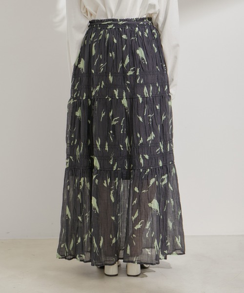 VIS（ビス）の「柄＆無地アソートシャーリングティアードスカート（スカート・レディース・ホワイト系その他/ブラック系その他/オフホワイト/サックスブルー・FREE）」の11枚目の写真