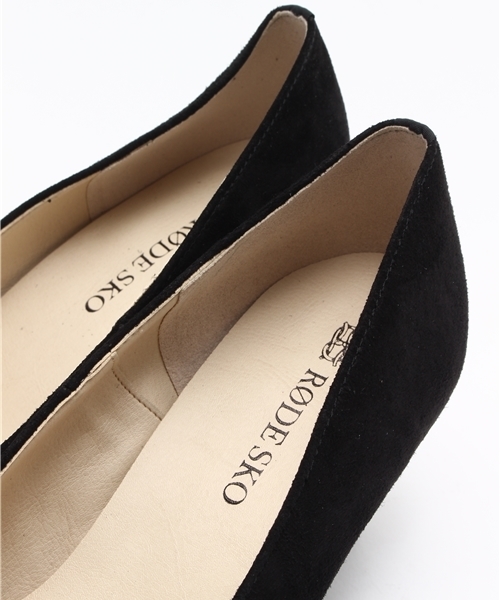 RODE SKO（ロデスコ）の「RODE SKO CALA スェードプレーンパンプス（パンプス・レディース・グレー/ブラック/ネイビー/レッド系その他・38/37/36/35/39）」の9枚目の写真