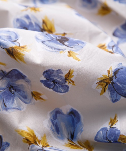 【未使用】TAAKK 大判 フラワー スカーフ ホワイト 22ss TAAKK 大判 フラワー スカーフ ホワイト 22ss - メルカリ