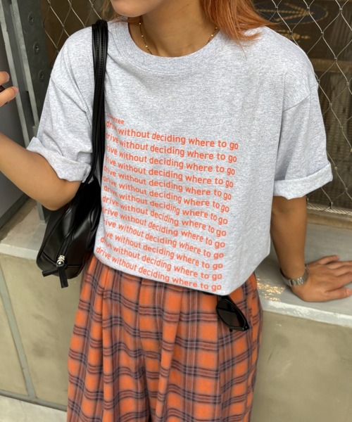 CIAOPANIC TYPY（チャオパニックティピー）の「【UNISEX】【全12色展開】メッセージプリント半袖Tee（Tシャツ/カットソー・メンズ・ライトグレー/ホワイト/ネイビー/レッド/チャコールグレー/ブラック/グリーン/ブルー/オレンジ/イエロー/サックスブルー/レインボー・MEDIUM/LARGE）」の11枚目の写真