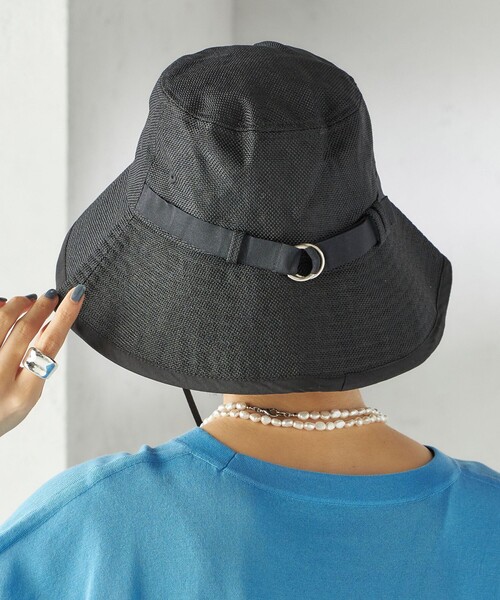 SHIPS（シップス）の「Rmeria:〈UVカット / 手洗い可能〉ペーパーライク パイピング ハット（ハット・レディース・ベージュ系/ブラック・ONE SIZE）」の5枚目の写真