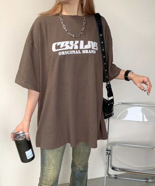 non-hedge(ノンヘッジ)の「スプレーロゴビッグ半袖Tシャツ(Tシャツ/カットソー・レディース・ブラウン/オフホワイト/チャコールグレー/ブラック・FREE)」の16枚目の写真