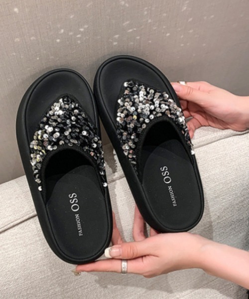 Ritzy（リッツィー）の「スパンコール 厚底サンダル（サンダル・レディース・シルバー/ブラック系1/ブラック系2・23/22.5/24.5/23.5/24）」の9枚目の写真