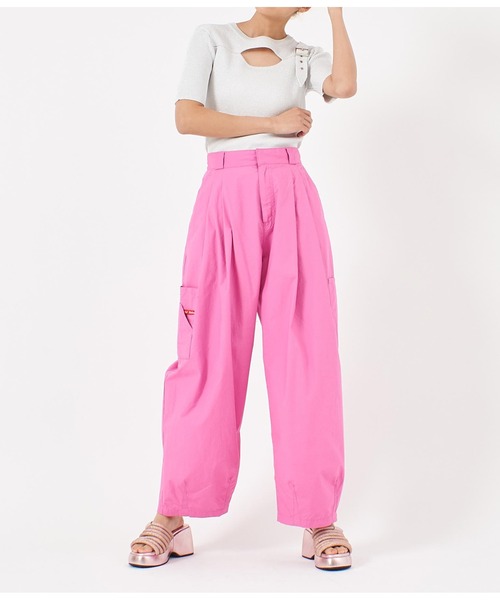 Dickies（ディッキーズ）の「DICKIES コットンダンプサイドポケットバルーンパンツ（その他パンツ・レディース・ピンク/ブラック/ベージュ・M/L）」の13枚目の写真