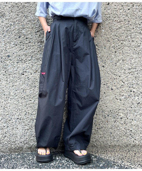 ラベンダー バルーンパンツ サイドポケット付き ラベンダー バルーンパンツ サイドポケット付き ラベンダー バルーン