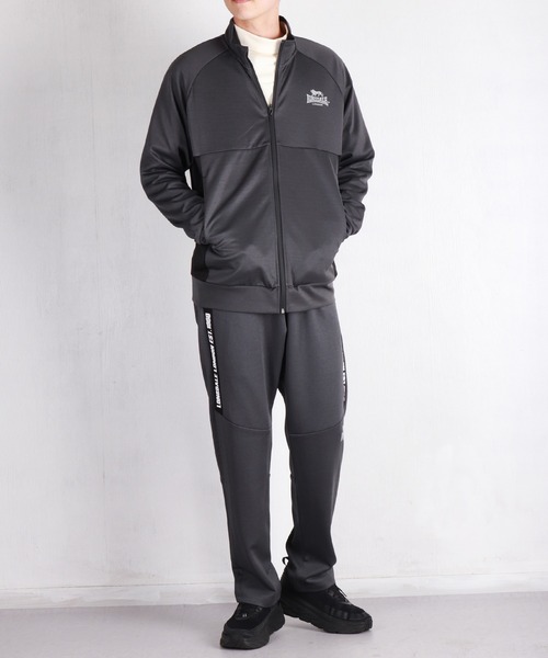LONSDALE(ロンズデール)の「LONSDALE ポリニット 配色切替 バックプリント ZIPパーカー(ジャージ・メンズ・ブラック/チャコール・LL/M)」の10枚目の写真