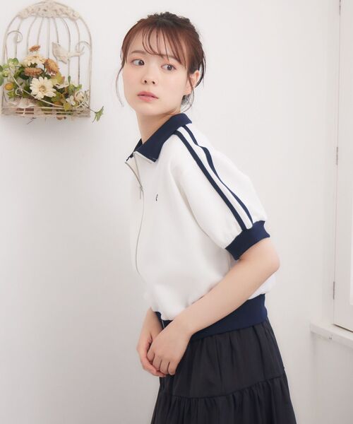ems excite(エムズエキサイト)の「ショートトラックJK(Tシャツ/カットソー・レディース・ブラック/ブルー/オフホワイト・FREE)」の10枚目の写真