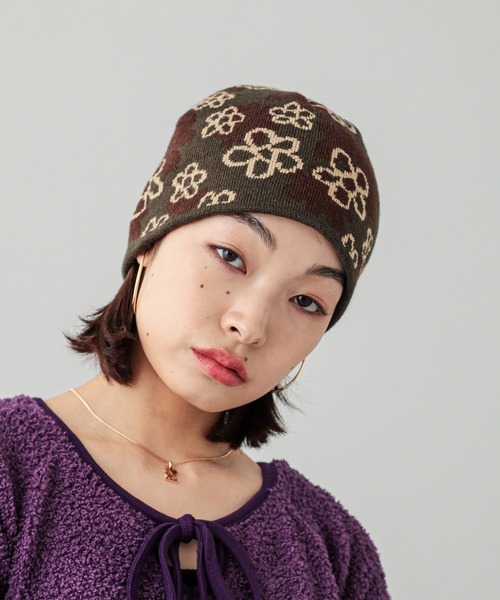 X-girl（エックスガール）の「PIXEL FLOWER JACQUARD BEANIE（ニットキャップ/ビーニー・レディース・ブラック/オリーブ・ONE SIZE）」の3枚目の写真