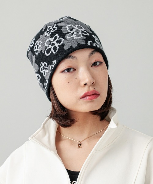 X-girl（エックスガール）の「PIXEL FLOWER JACQUARD BEANIE（ニットキャップ/ビーニー・レディース・ブラック/オリーブ・ONE SIZE）」の7枚目の写真