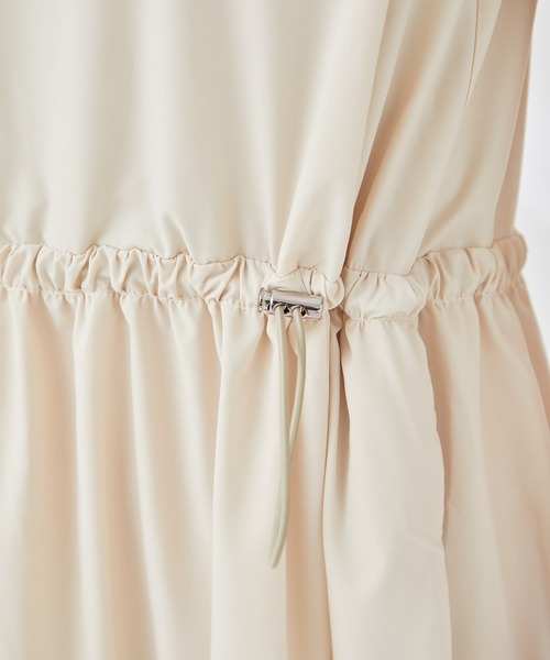 NERGY（ナージー）の「【Water proof】撥水 & UV ドロストロングワンピース（ワンピース・レディース・ブラック/キナリ・FREE）」の16枚目の写真