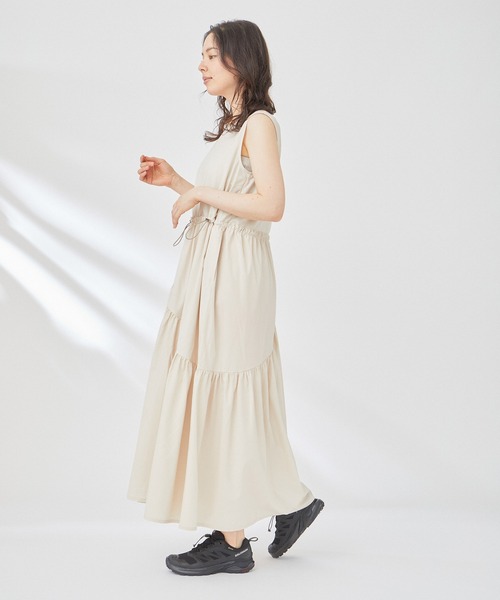 NERGY（ナージー）の「【Water proof】撥水 & UV ドロストロングワンピース（ワンピース・レディース・ブラック/キナリ・FREE）」の11枚目の写真