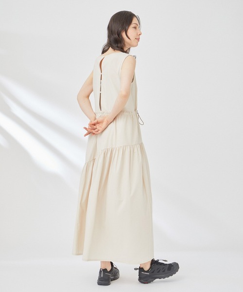 NERGY（ナージー）の「【Water proof】撥水 & UV ドロストロングワンピース（ワンピース・レディース・ブラック/キナリ・FREE）」の8枚目の写真