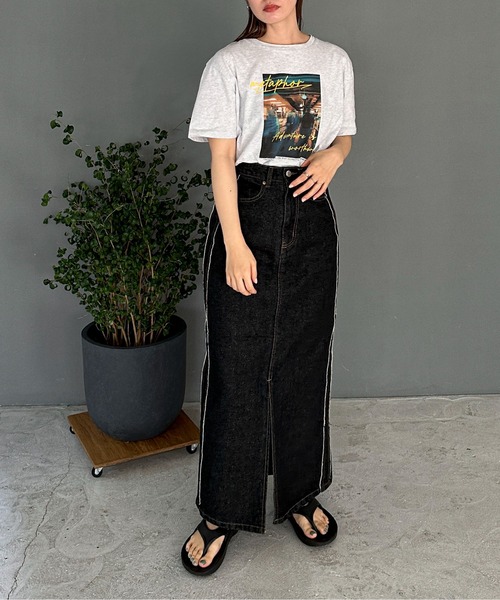 feepur（フェピュール）の「サイドフリンジナローデニムスカート（デニムスカート・レディース・ブラック/グレー/ブルー・SMALL/MEDIUM）」の13枚目の写真