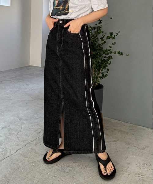 feepur（フェピュール）の「サイドフリンジナローデニムスカート（デニムスカート・レディース・ブラック/グレー/ブルー・SMALL/MEDIUM）」の17枚目の写真