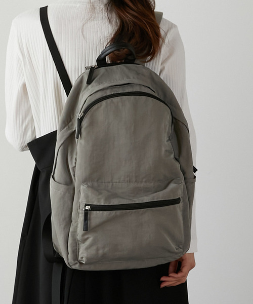 グレー リュック・バックパック MELROSE claire（メルローズ クレール）の「撥水軽量！リニューアル
