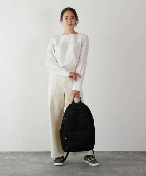 MELROSE claire(メルローズ クレール)の「撥水軽量!リニューアルした大人の12ポケットリュック(バックパック/リュック・レディース・ブラック/グレー・FREE)」の12枚目の写真