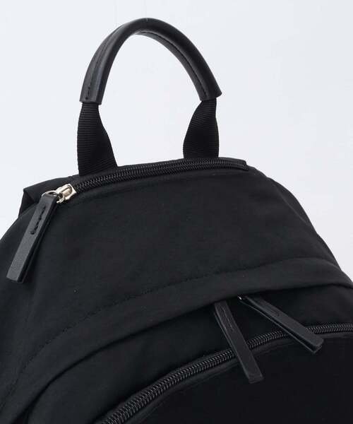 MELROSE claire(メルローズ クレール)の「撥水軽量!リニューアルした大人の12ポケットリュック(バックパック/リュック・レディース・ブラック/グレー・FREE)」の6枚目の写真