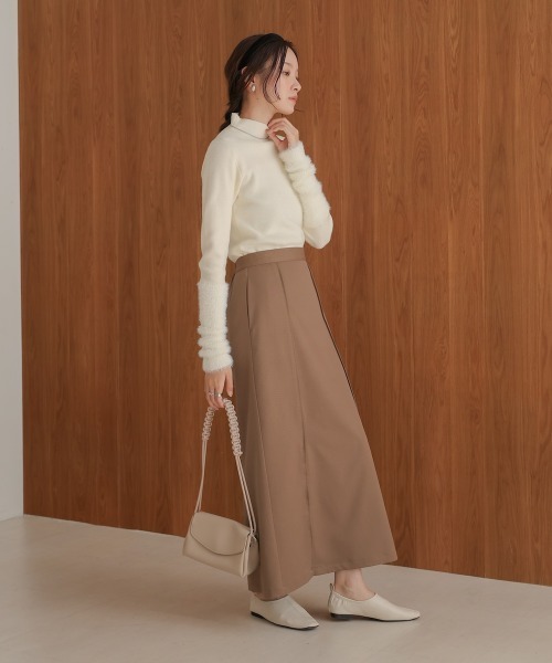 Bab（バブ）の「袖シャギーハイネックニットトップス（ニット/セーター・レディース・チャコールグレー/アイボリー/ベージュ・FREE）」の11枚目の写真