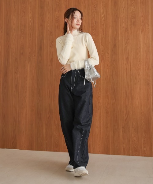 Bab（バブ）の「袖シャギーハイネックニットトップス（ニット/セーター・レディース・チャコールグレー/アイボリー/ベージュ・FREE）」の6枚目の写真