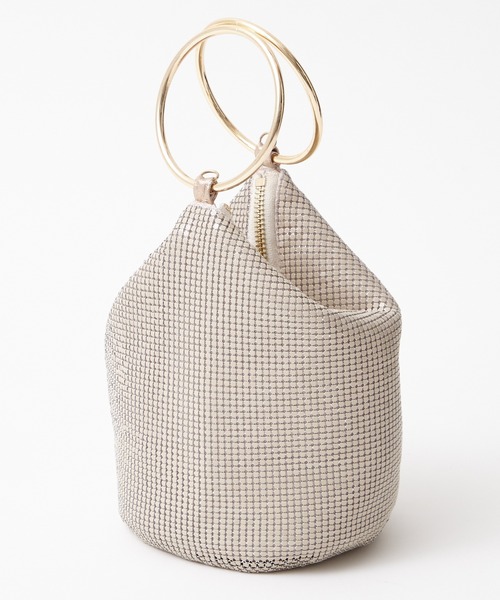 AIMER（エメ）の「【WEB限定】メタルメッシュハンドルバッグ（ハンドバッグ・レディース・シルバー/ベージュ/ブラック・FREE）」の2枚目の写真