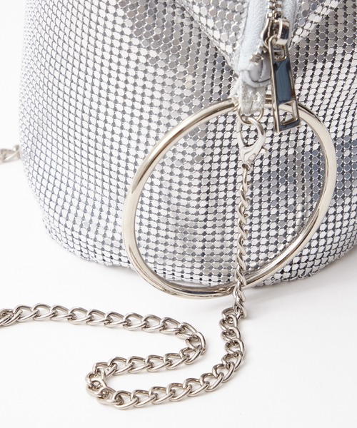 AIMER（エメ）の「【WEB限定】メタルメッシュハンドルバッグ（ハンドバッグ・レディース・シルバー/ベージュ/ブラック・FREE）」の19枚目の写真